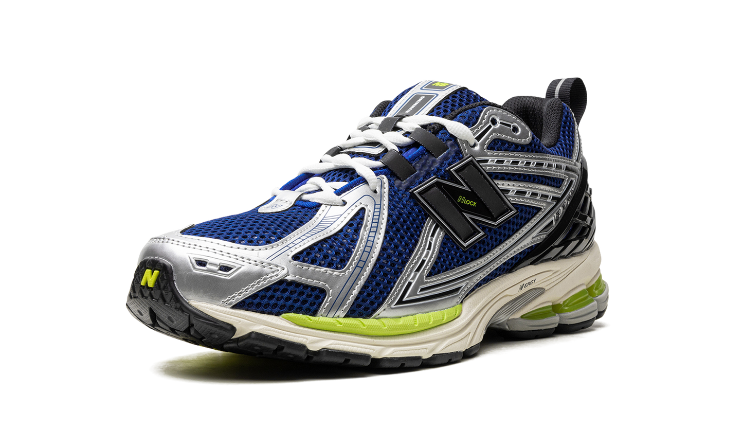 1906R "Sprite" M1906RCE