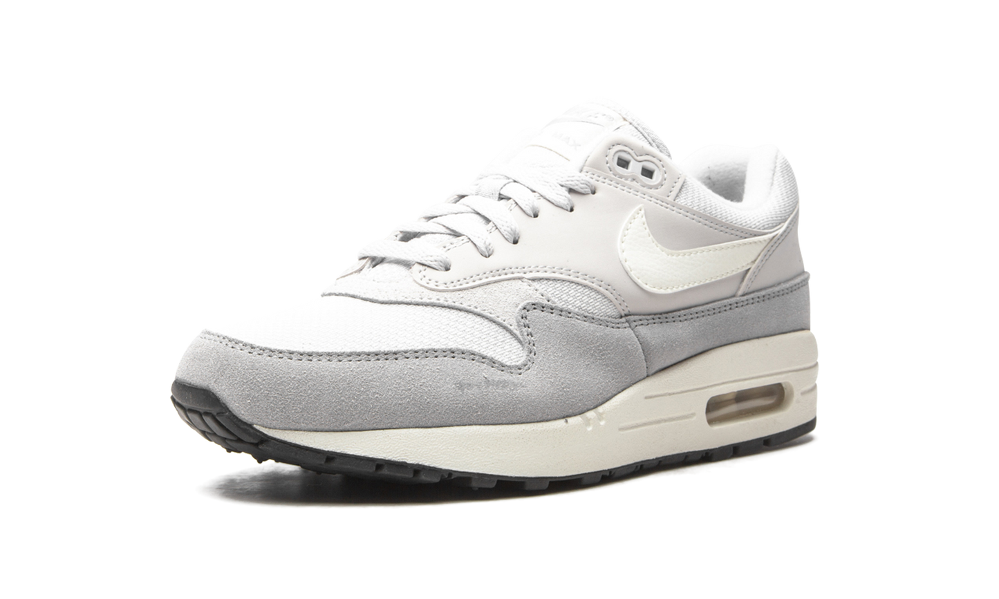Air Max 1 AH8145 011