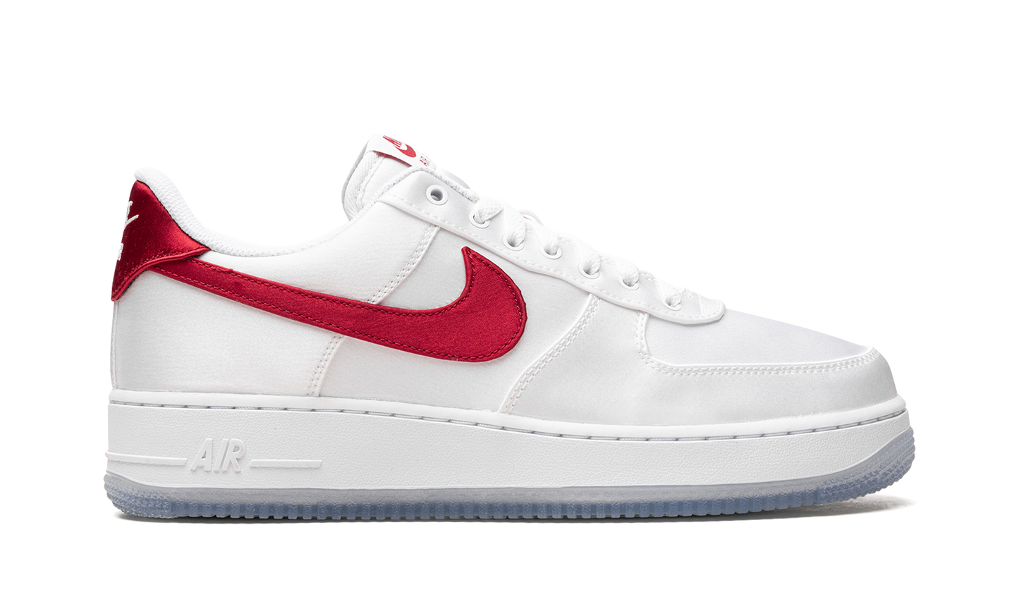 AIR FORCE 1 LO '07 WMNS "Satin White Varsity Red" DX6541 100