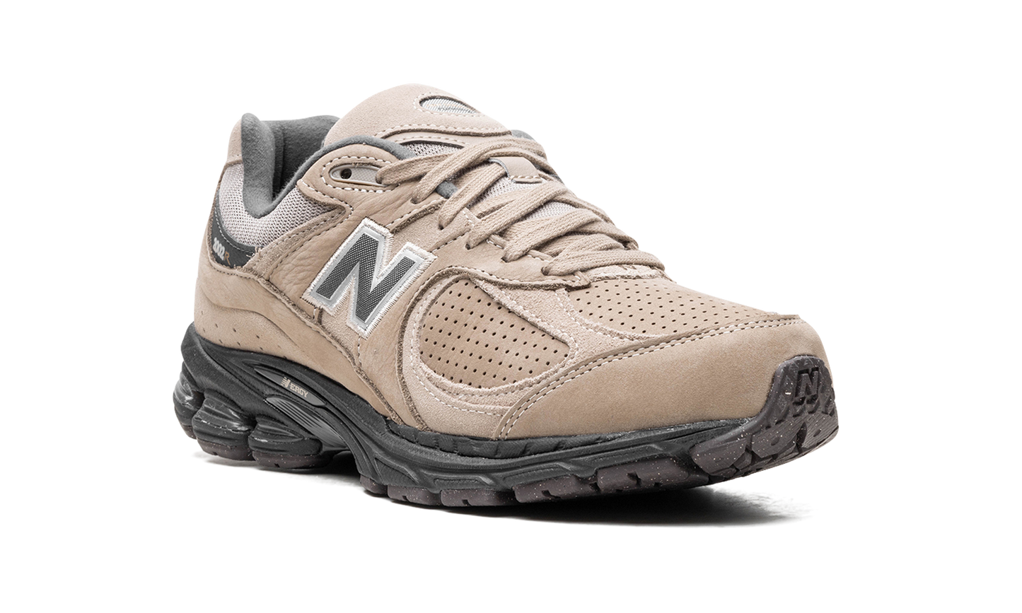 2002R "Driftwood" M2002REG