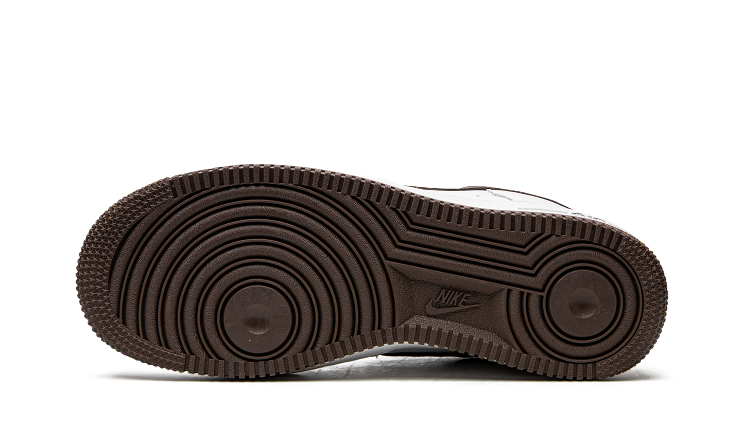 Air Force 1 "Chocolate" DM0576 100