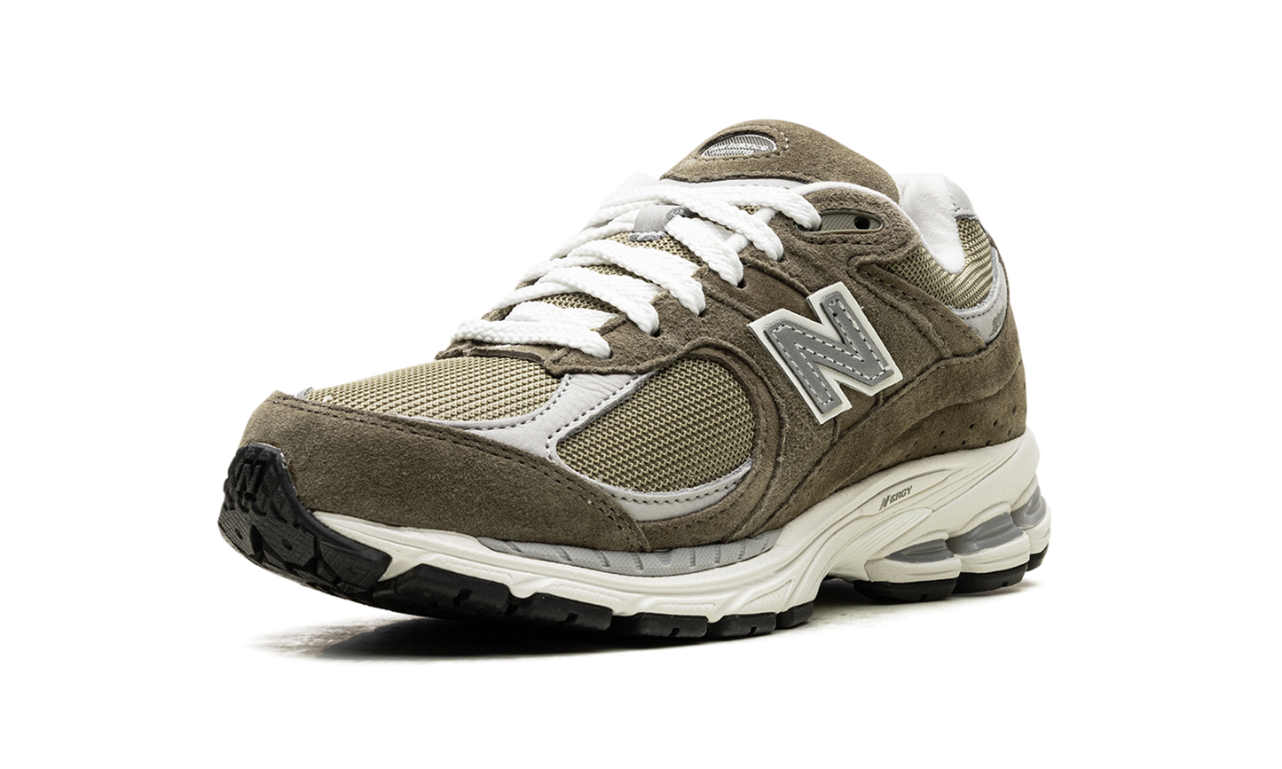 2002R "Footlocker Exclusive" M2002RFO