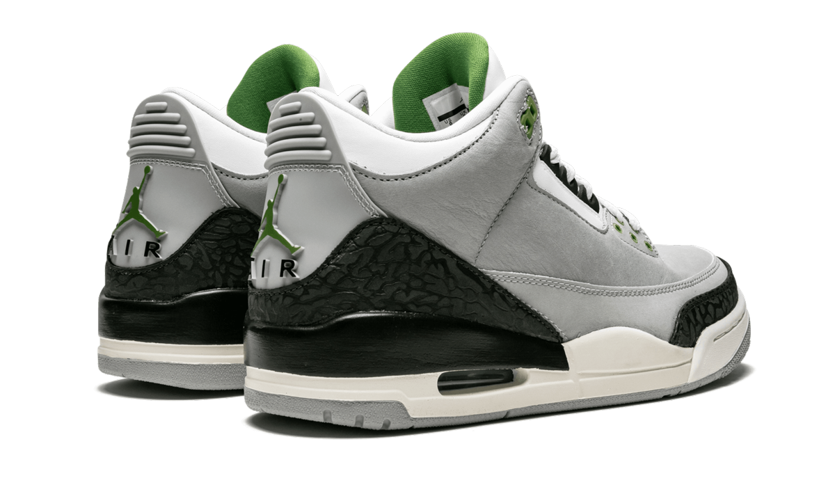 Air Jordan 3 Retro "Chlorophyll" 136064 006