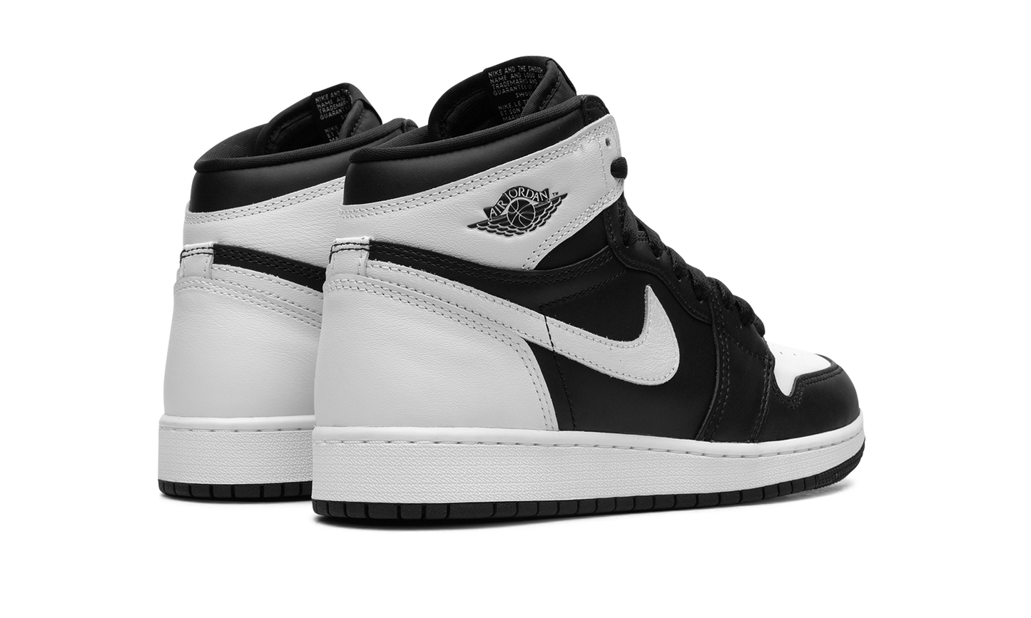 Air Jordan 1 Retro High OG GS "BLACK/WHITE/WHITE" FD1437 010