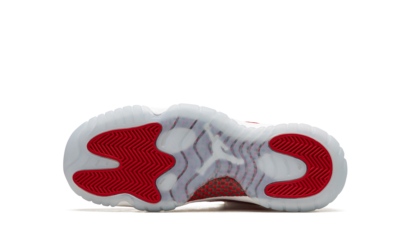 Air Jordan 11 GS "Cherry 2022" 378038 116