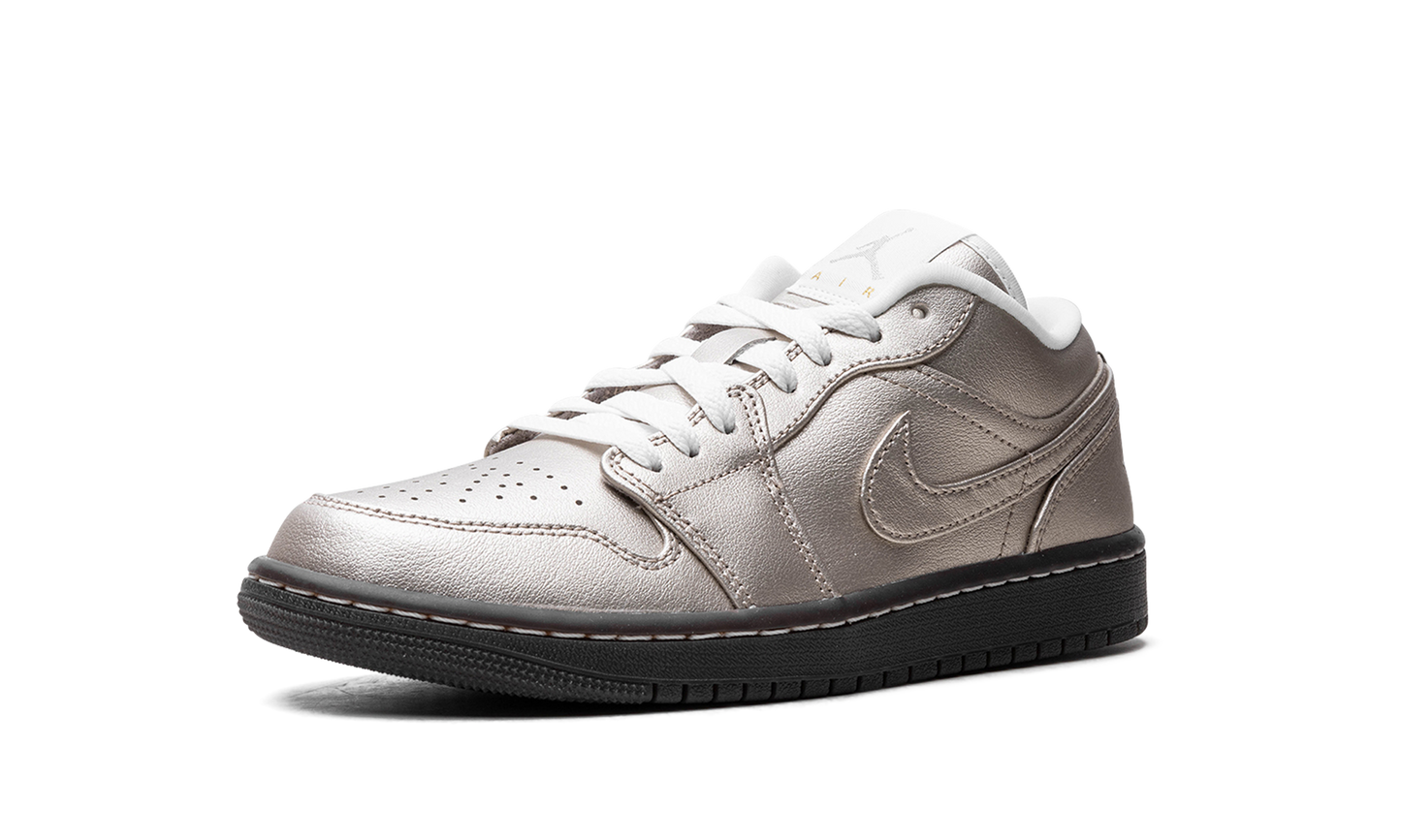 Air Jordan 1 Low SE WMNS "Metallic Zinc" HQ3529 099
