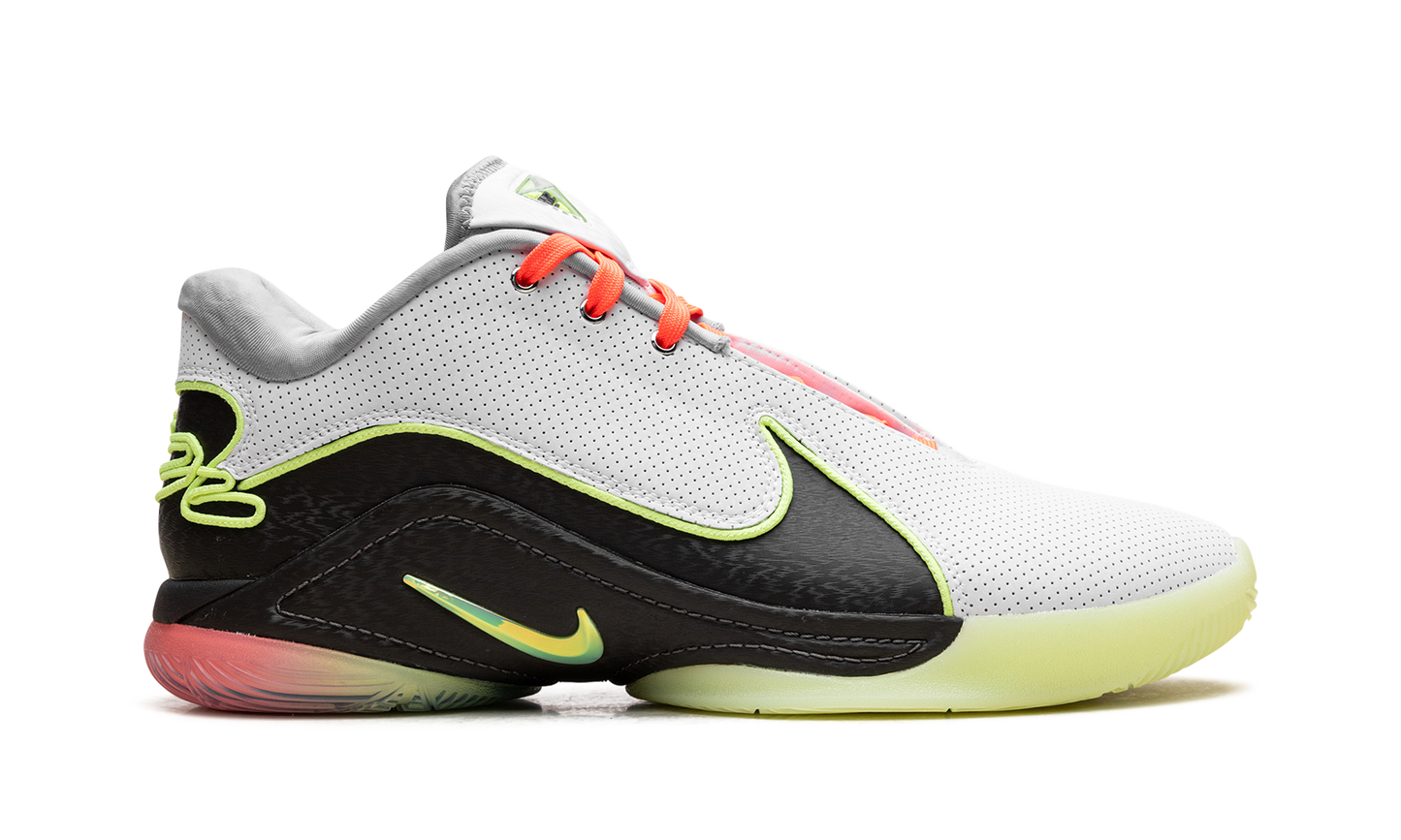 LeBron 22 "Crown Jewel" FZ1094 101