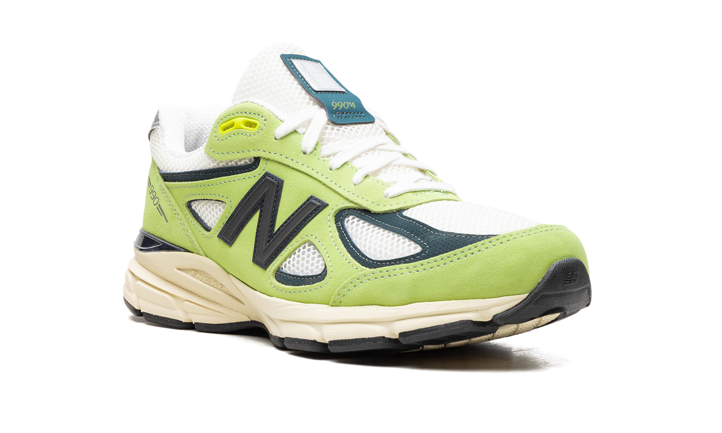990V4 "Teddy Santis" U990NB4